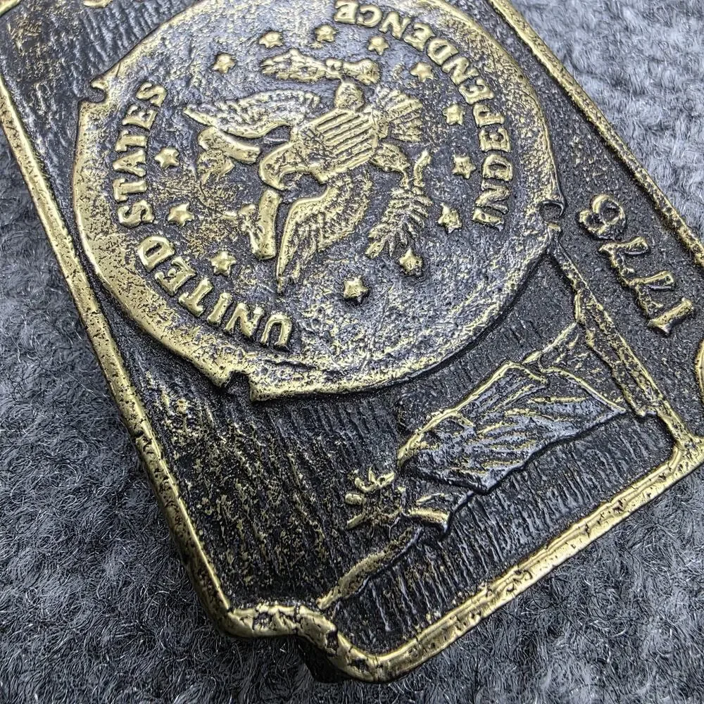 Vintage 1976 US Independence Brass Belt Buckle Bicentennial Liberty Eagle USA 17